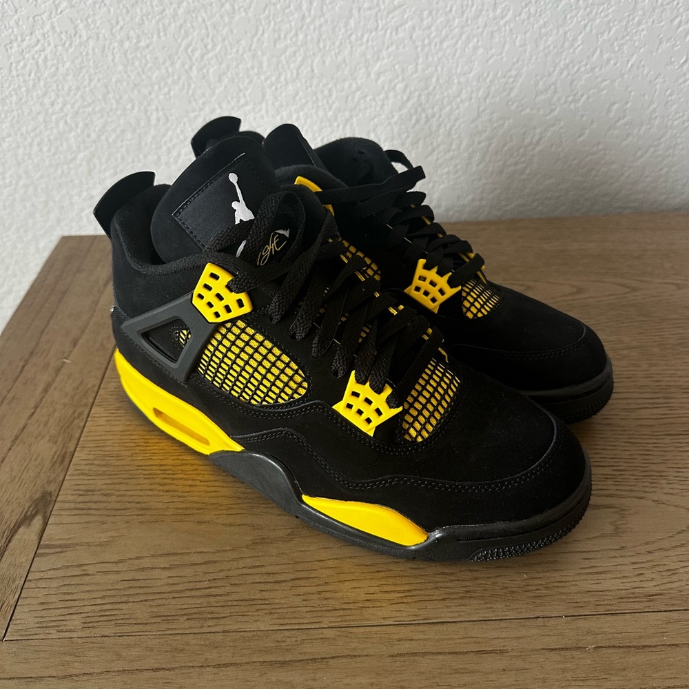 Air Jordan 4 Retro (2023), Men’s Size 9, No Box